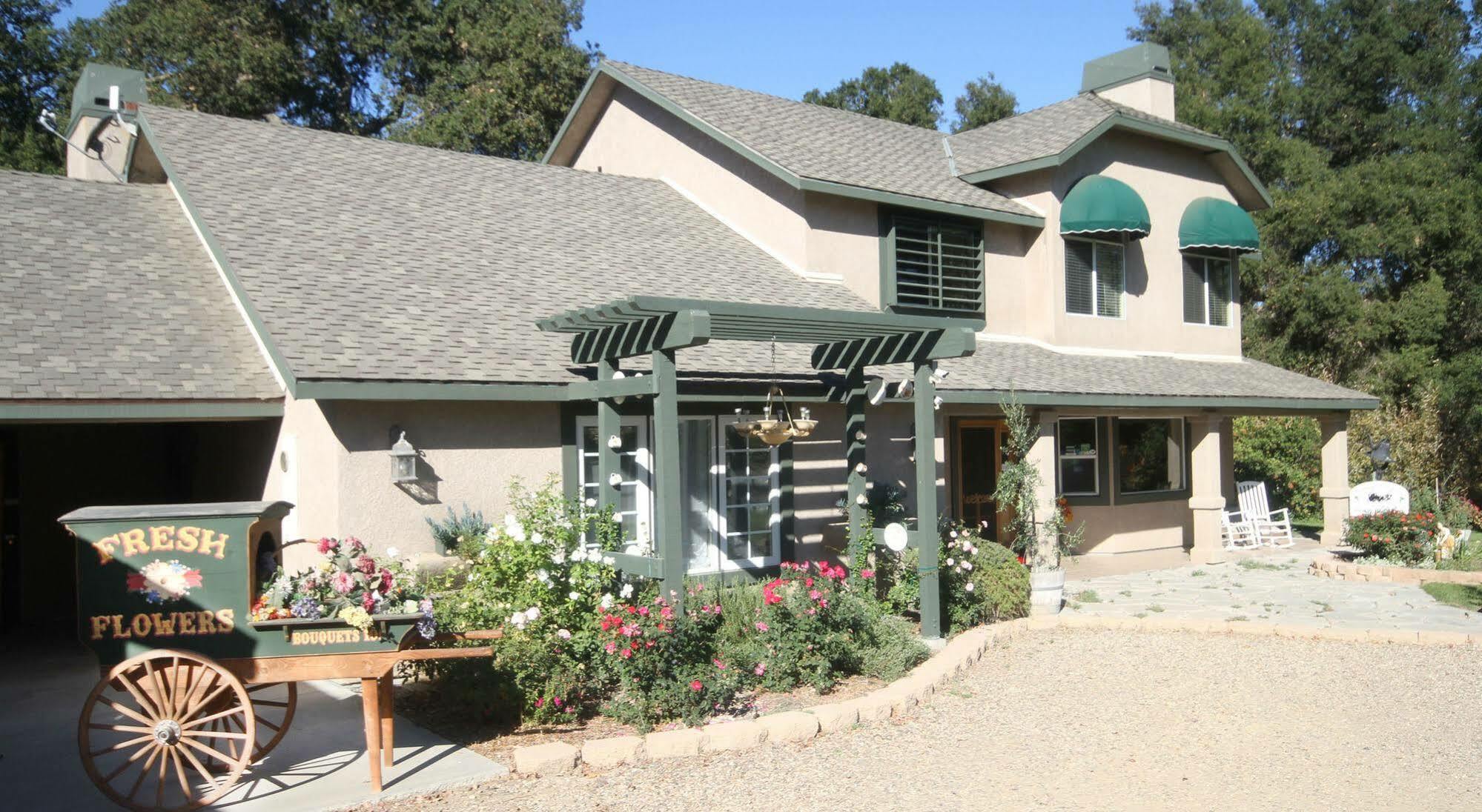 Hotel The Eden House Vineyard Templeton Esterno foto
